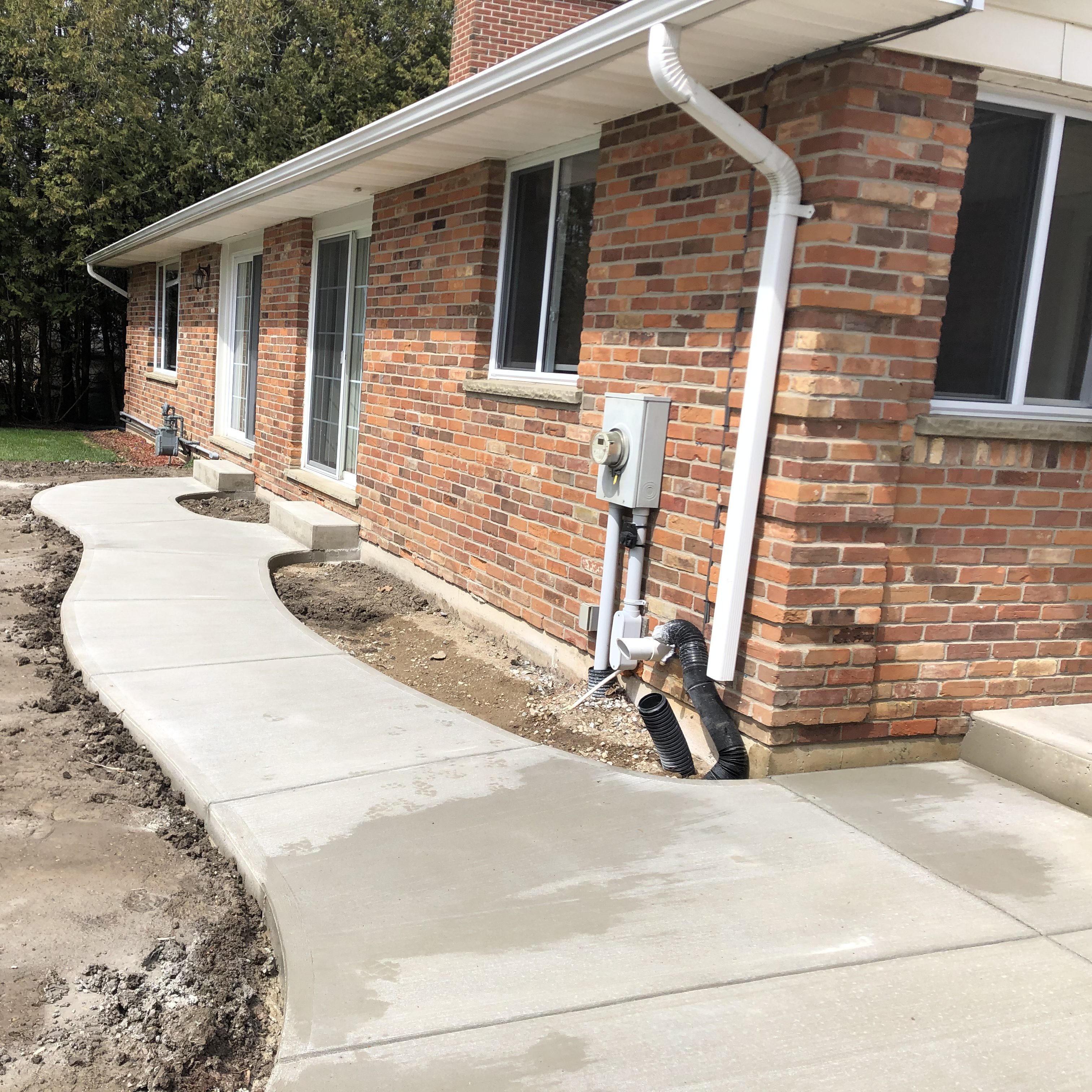 Brush Finished Concrete Walkway in Orwell Ontario