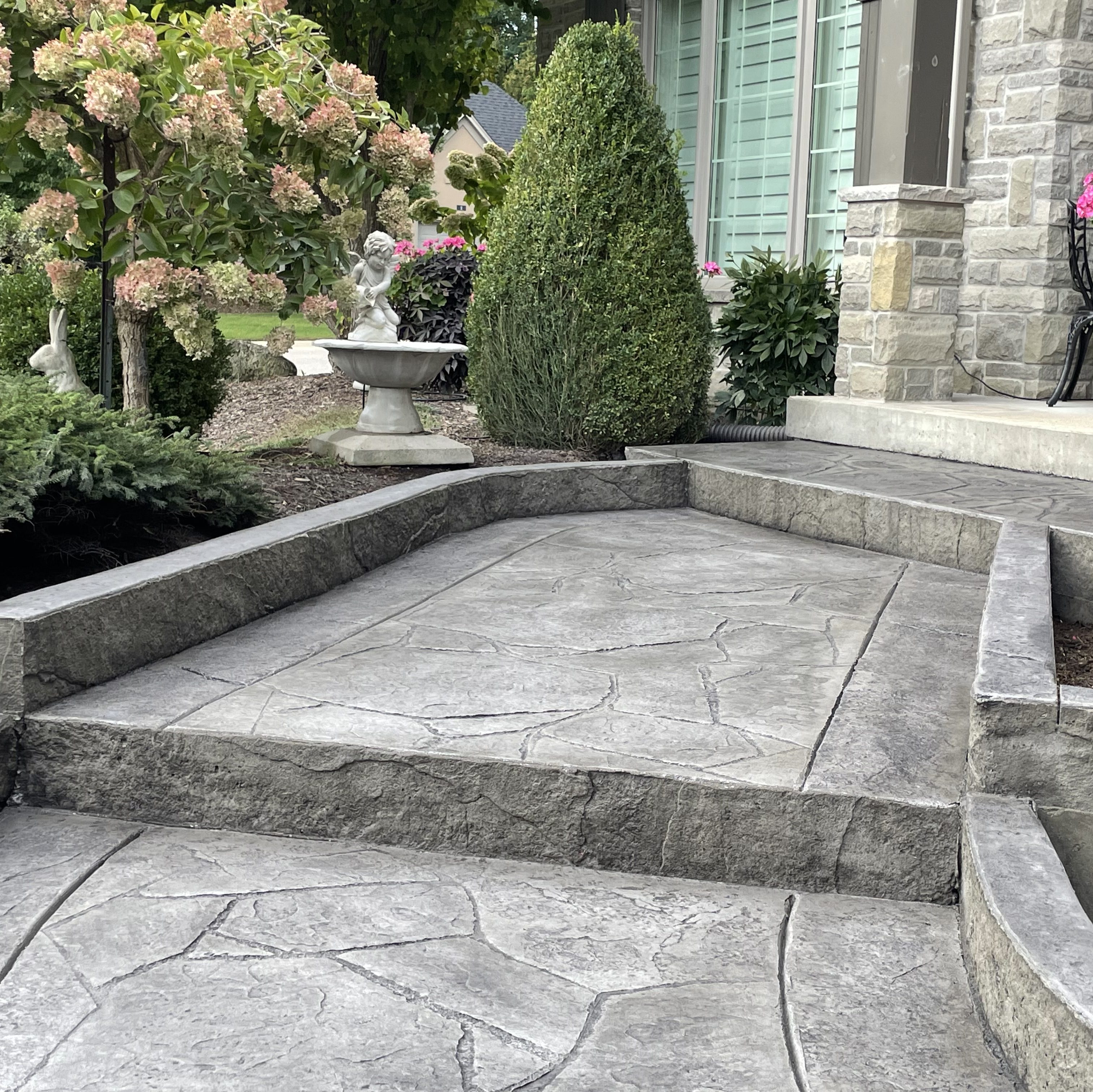 Arizona Flagstone Stamped Concrete Steps with Moulded Faces in London Ontario