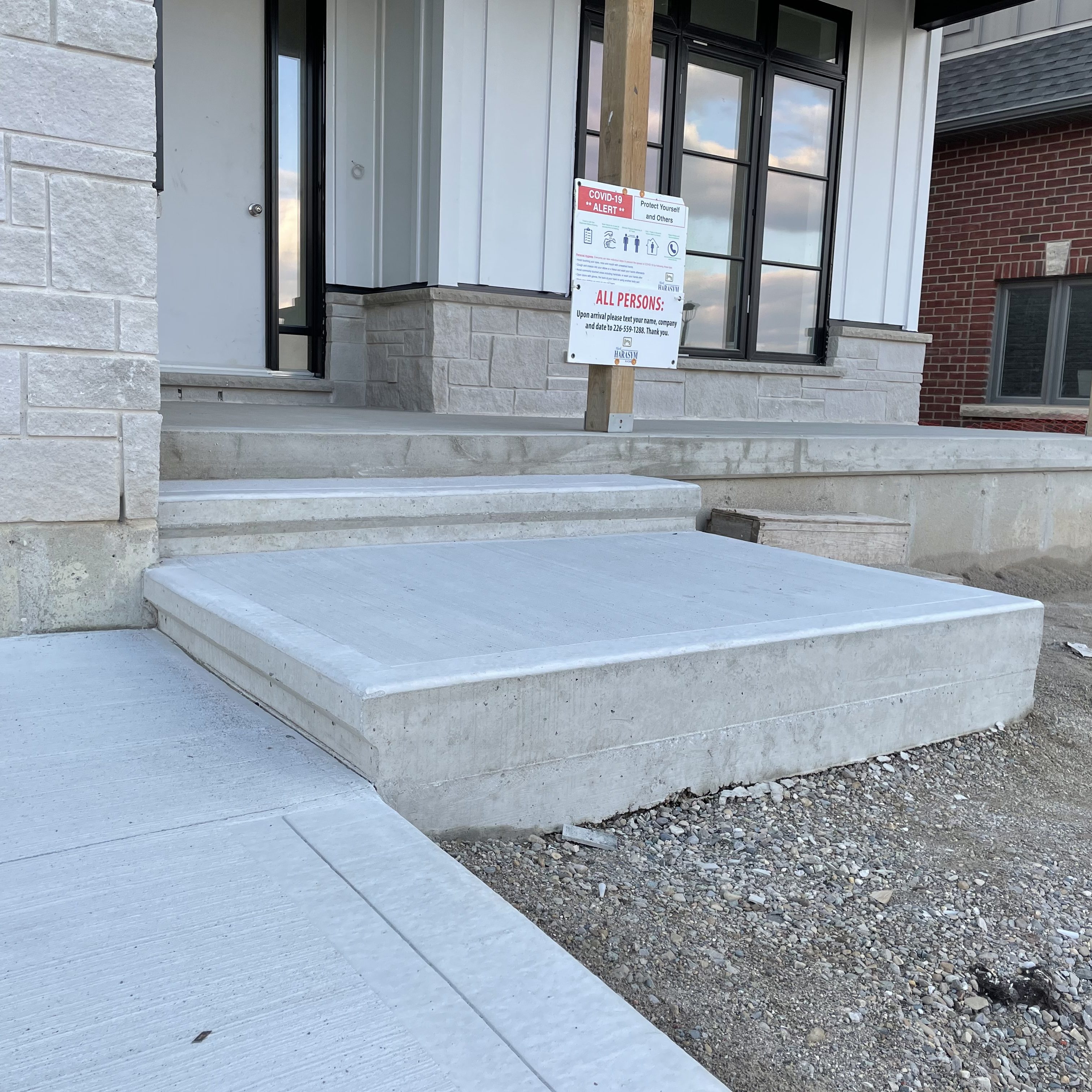 Brushed Finish Concrete Steps in London Ontario