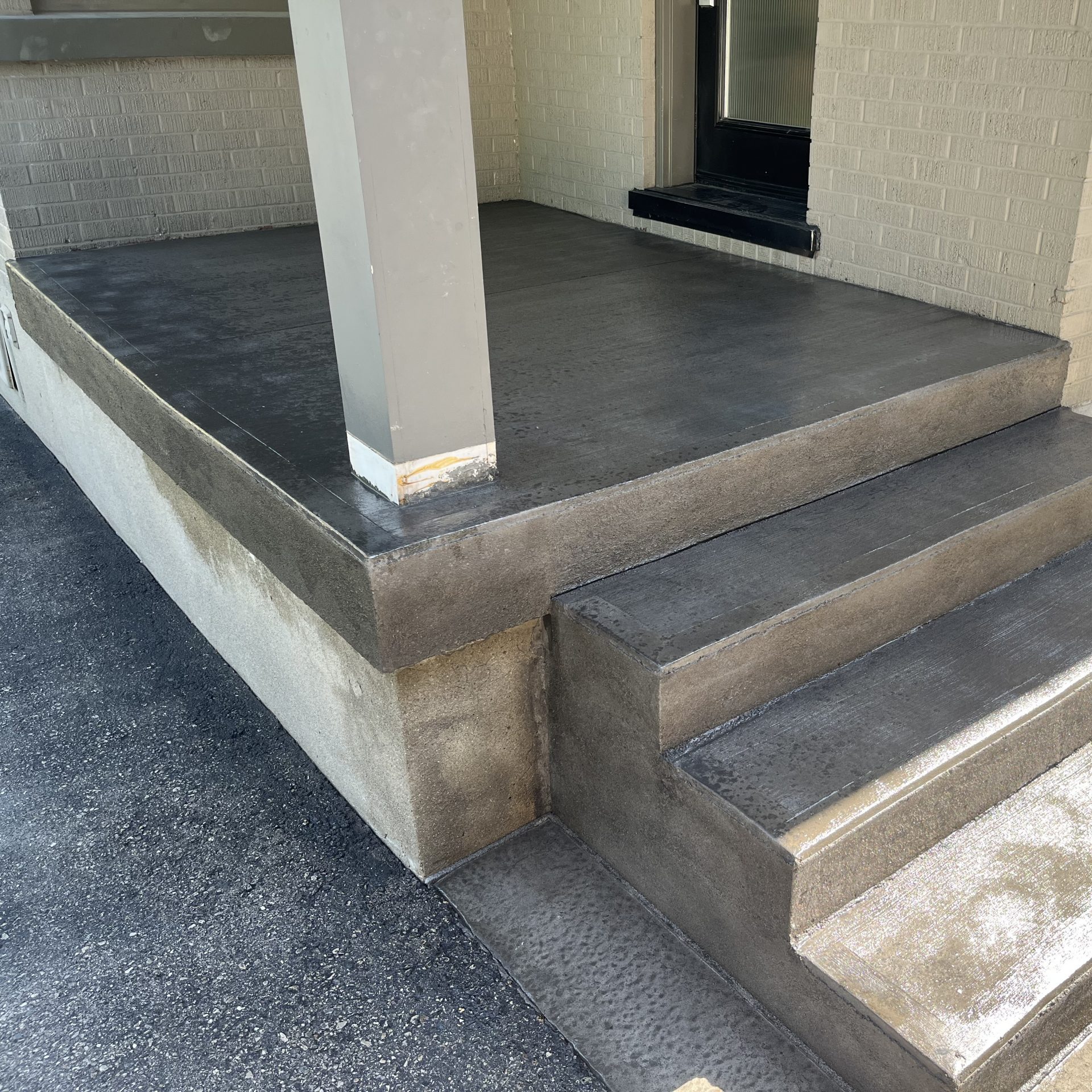Brushed Concrete Porch in London Ontario