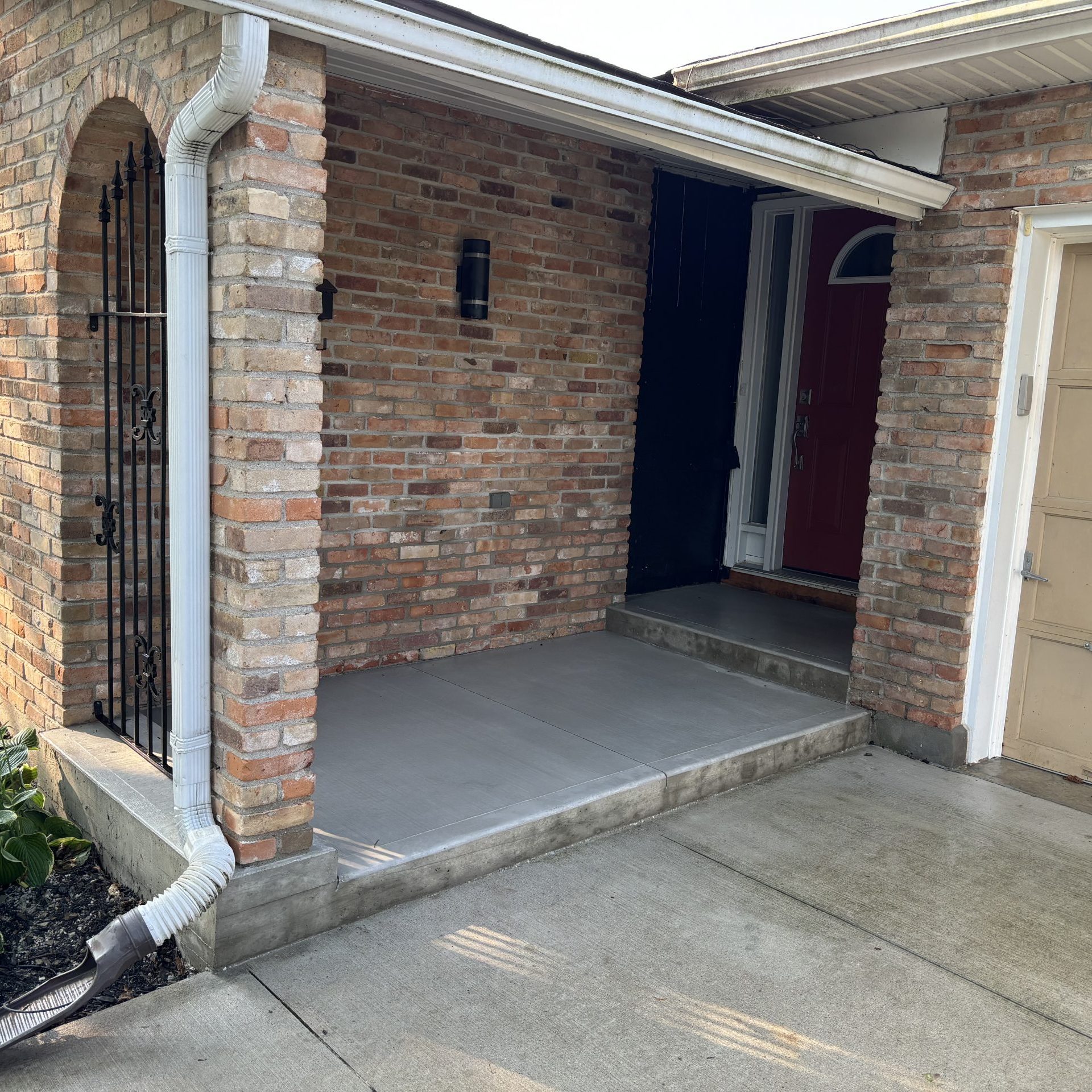 Brushed Concrete Steps in London Ontario