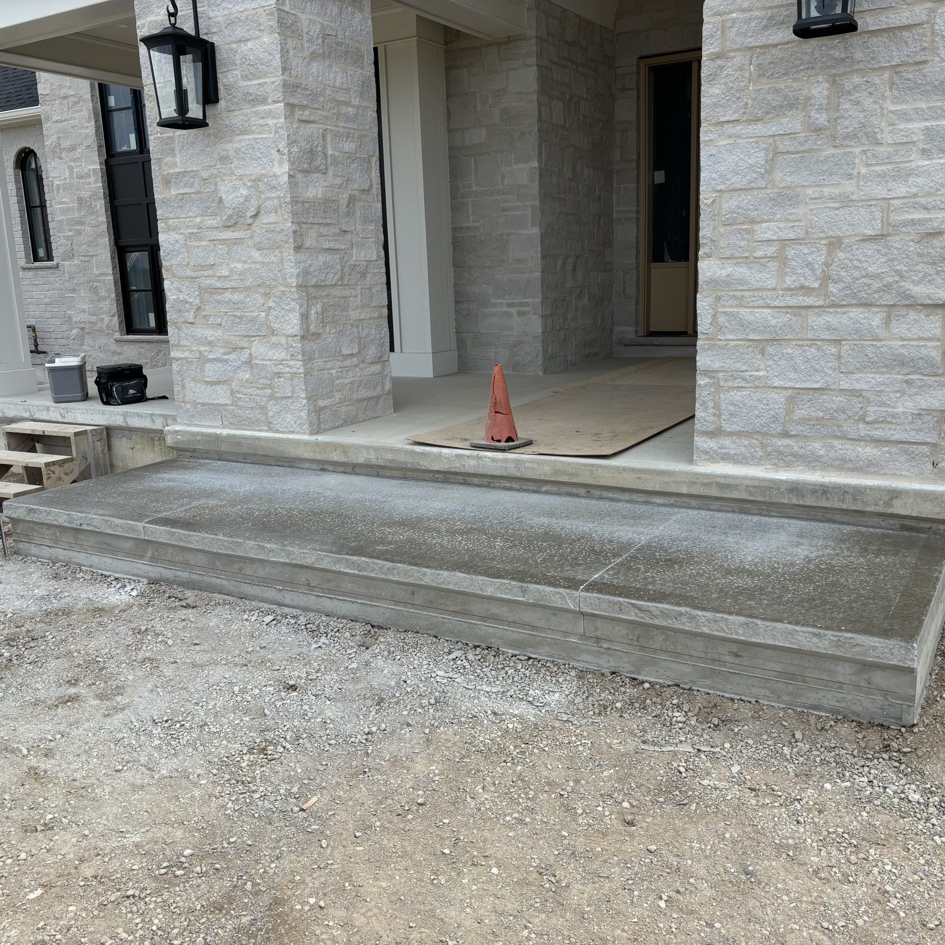 Brushed Concrete Step with Moulded Face in Coldstream Ontario
