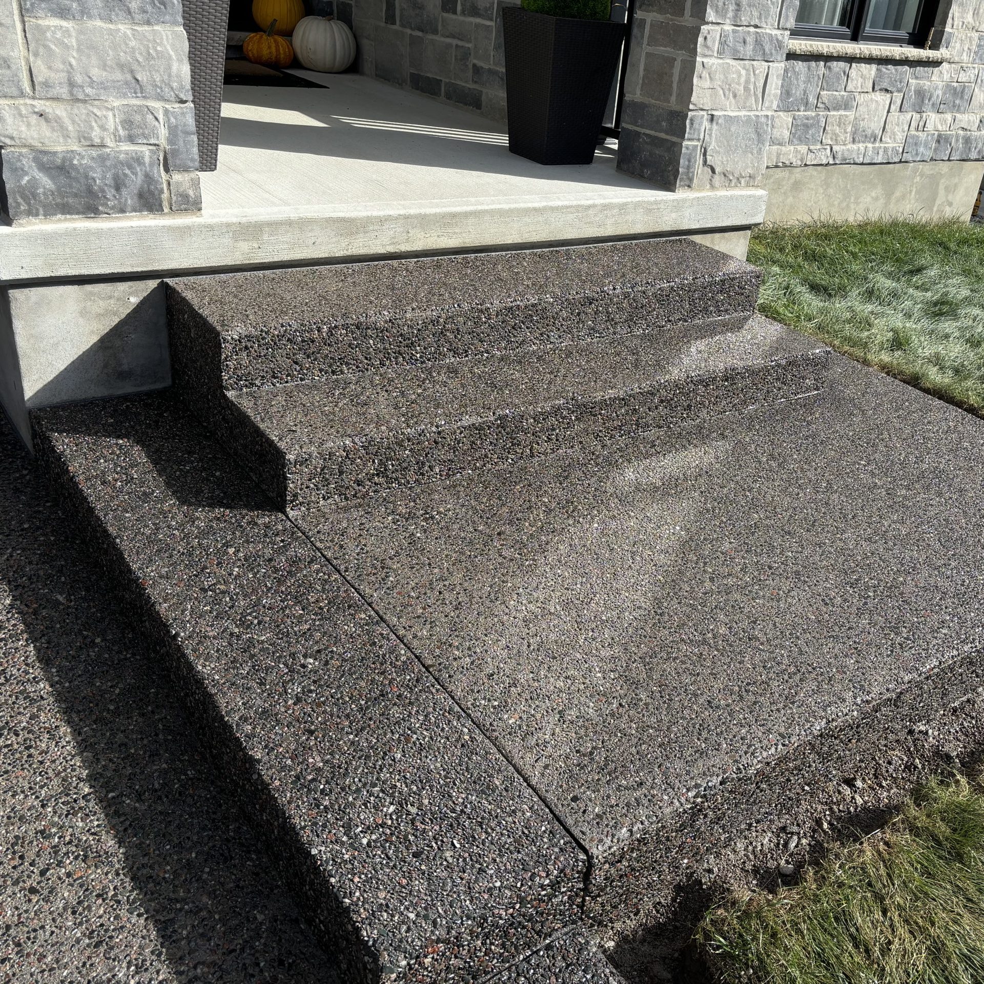 Exposed Aggregate Concrete Steps in London Ontario