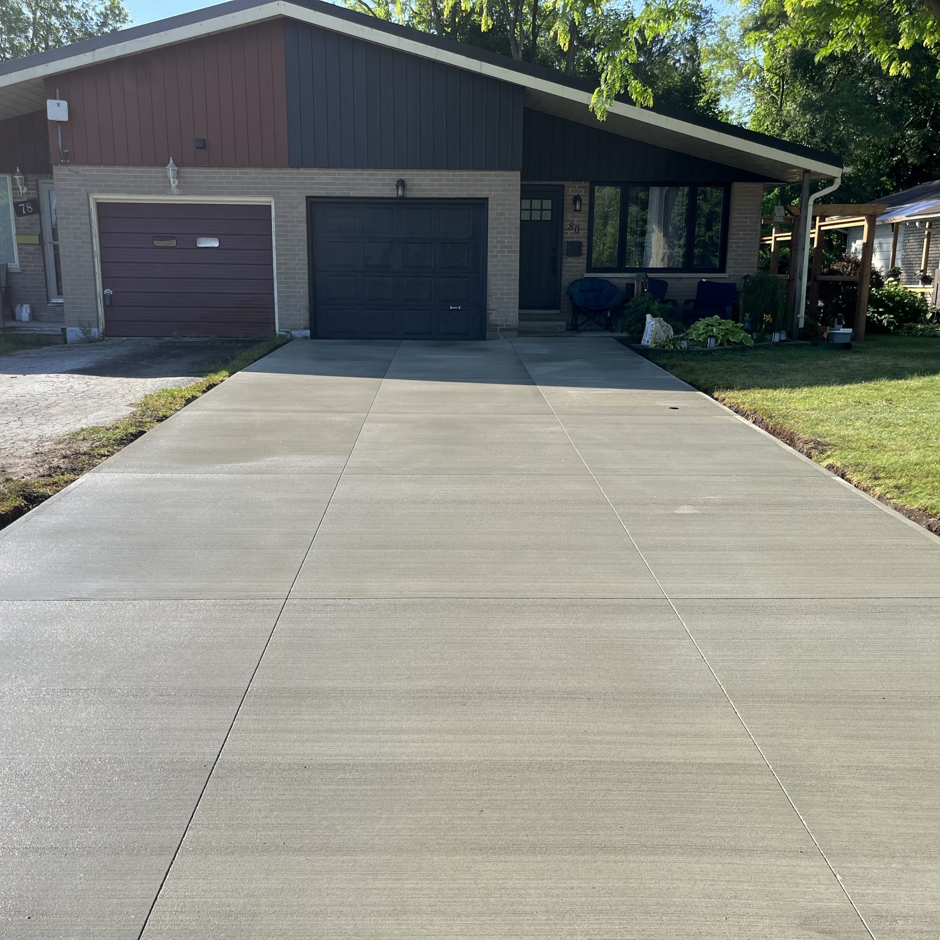Brushed Concrete Driveway in Strathroy Ontario