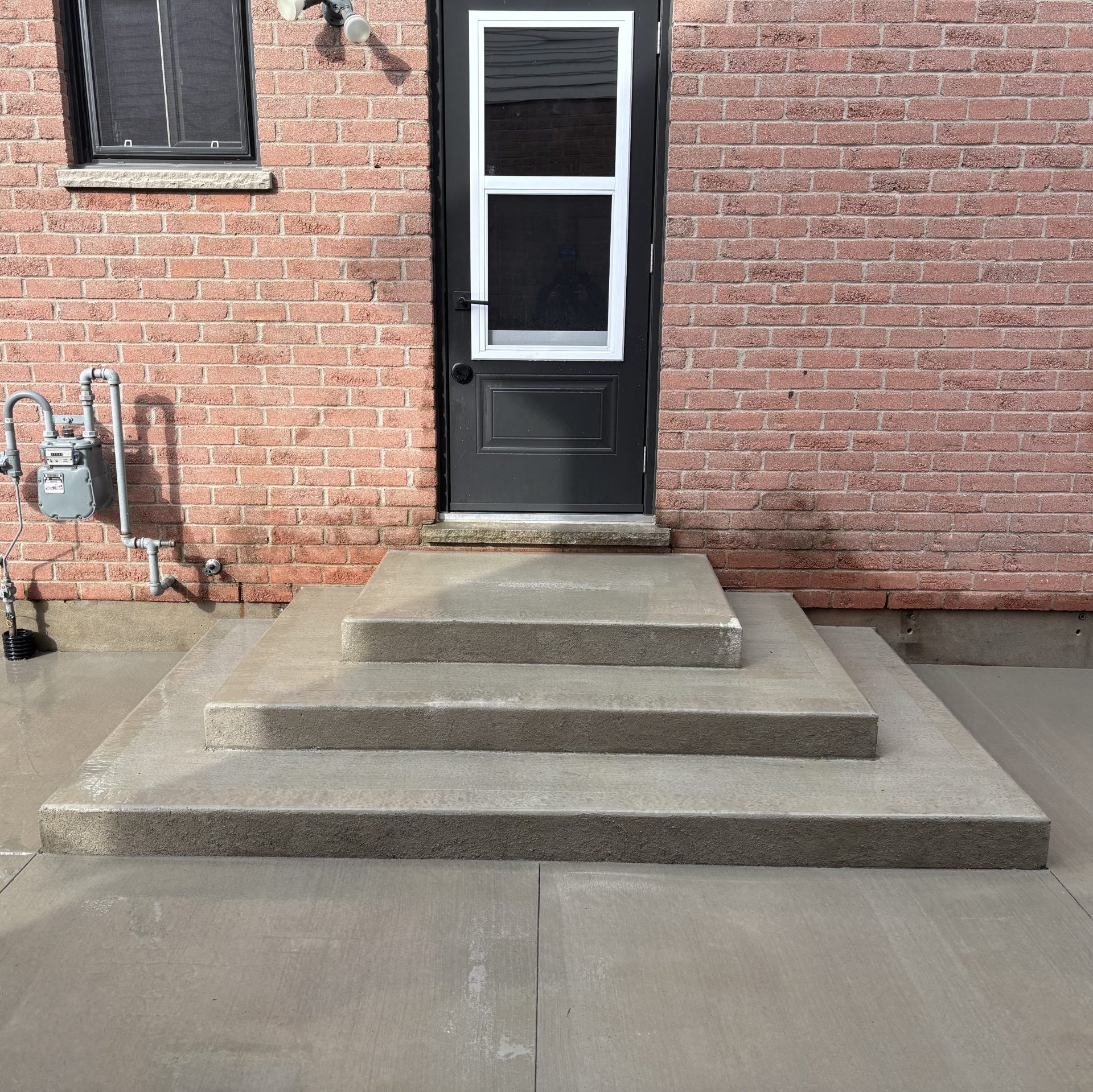 Brushed Concrete Steps in London Ontario