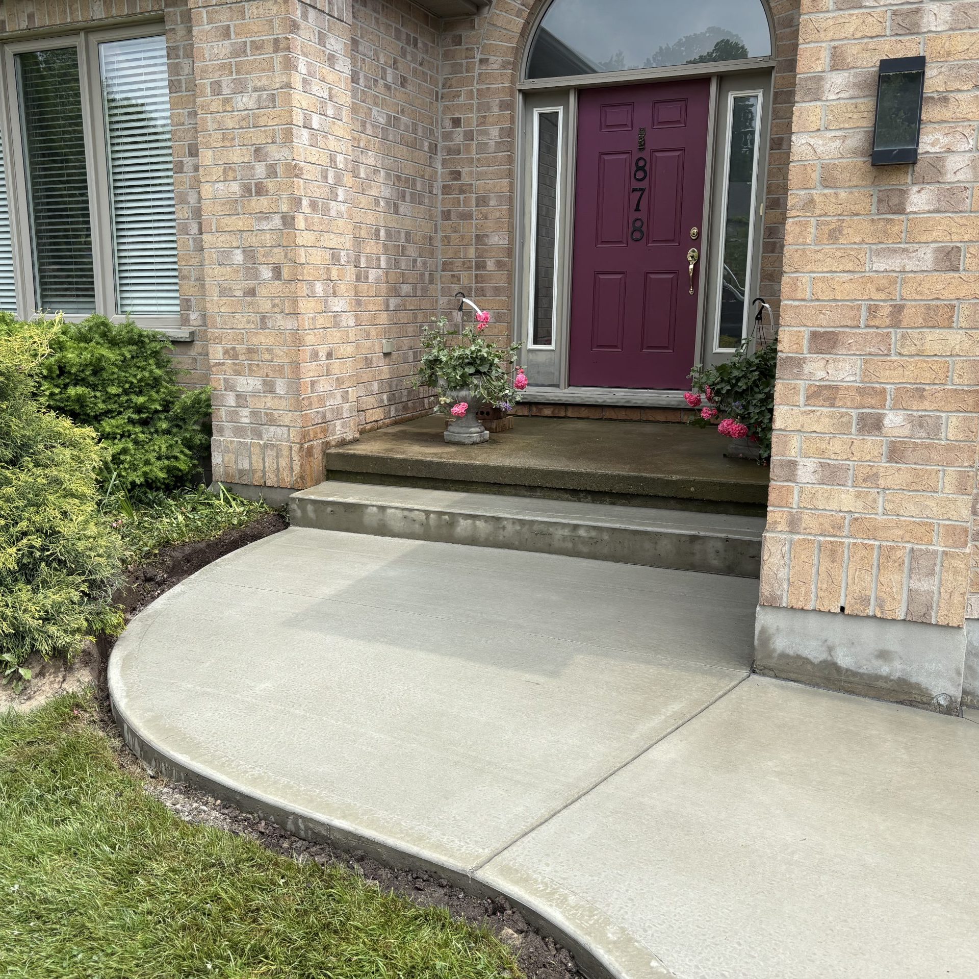 Brushed Concrete Step in London Ontario