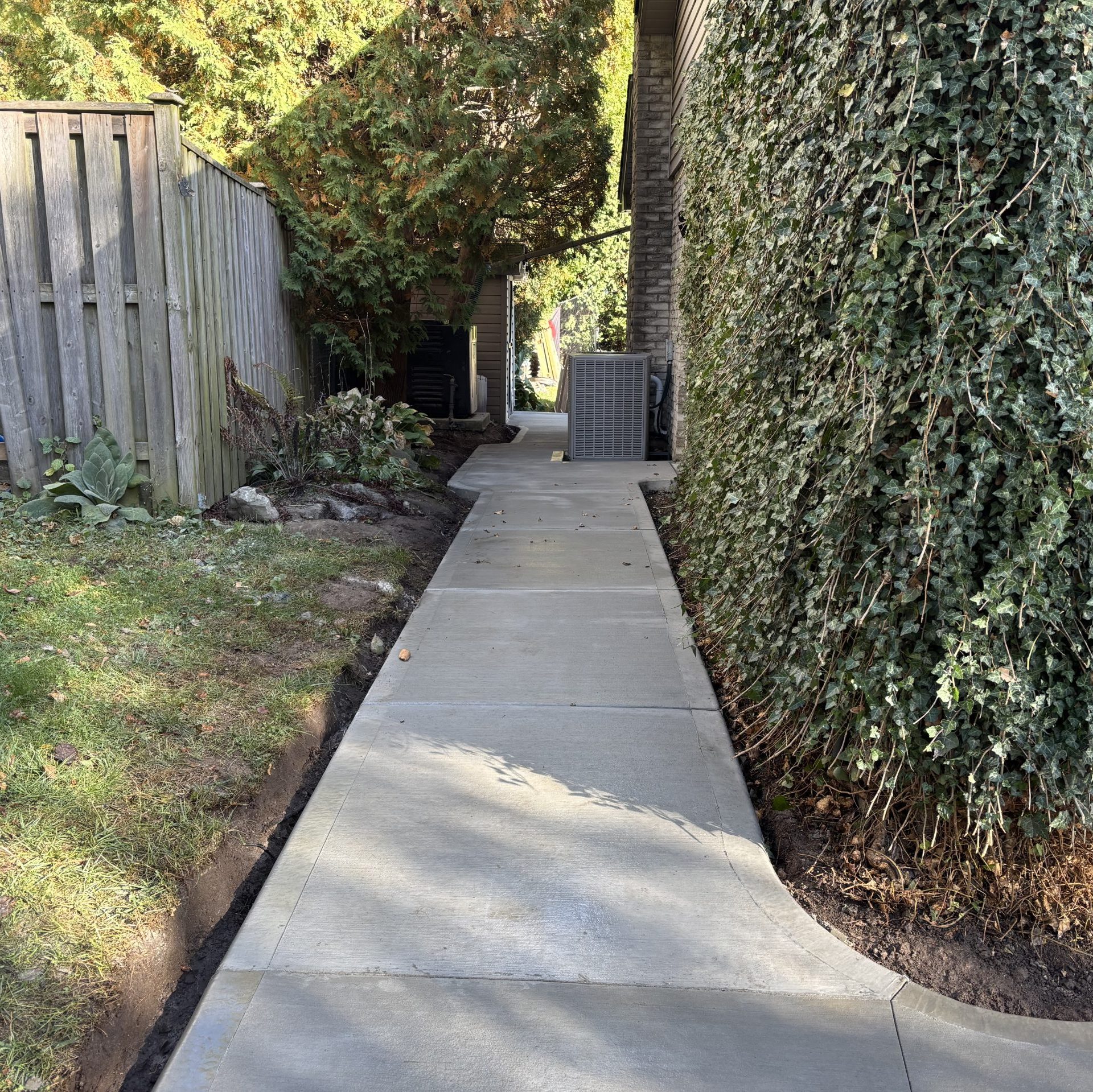 Brushed Concrete Walkway in London Ontario