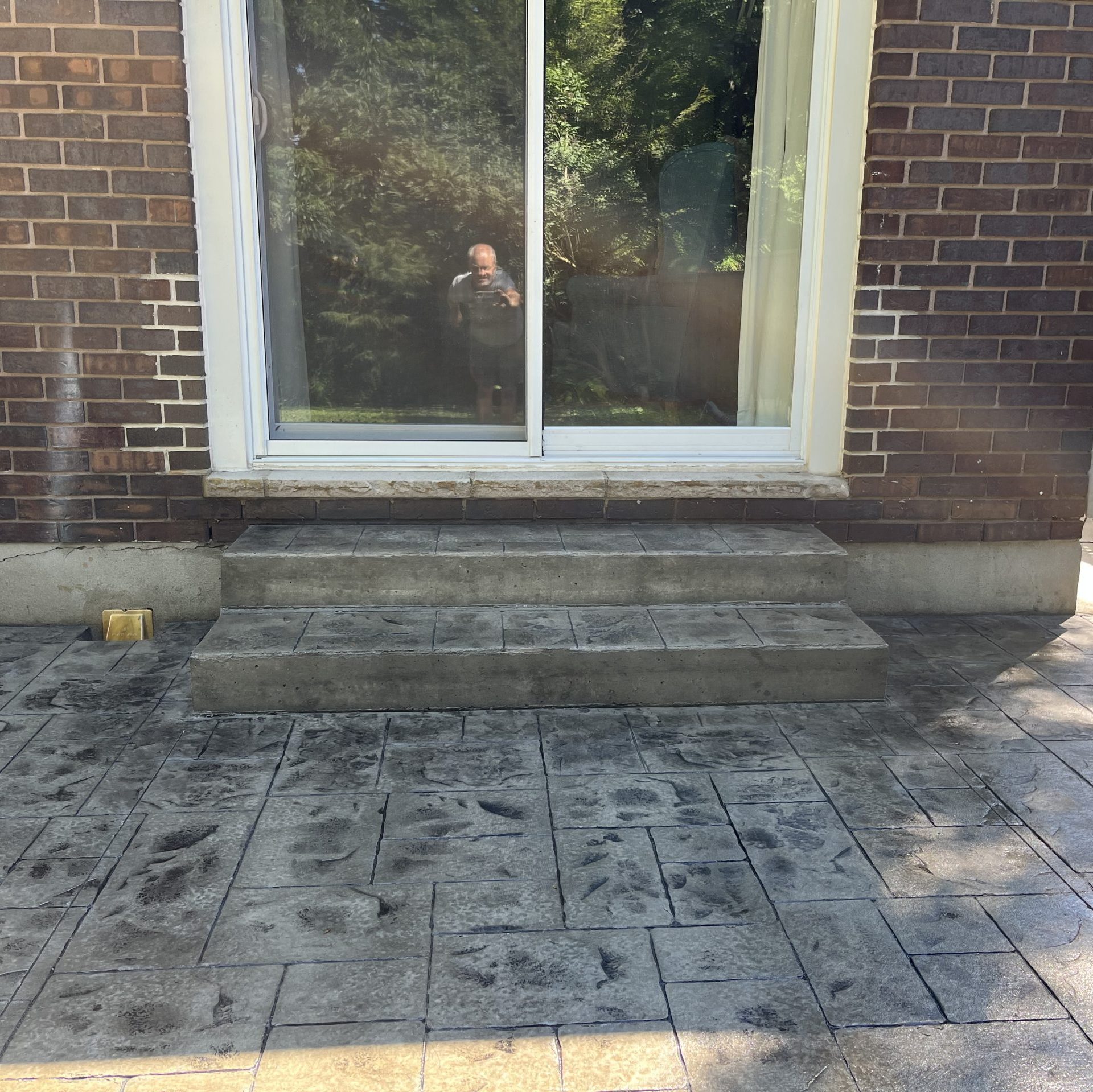 Small Ashlar Slate Stamped Concrete Steps in London Ontario